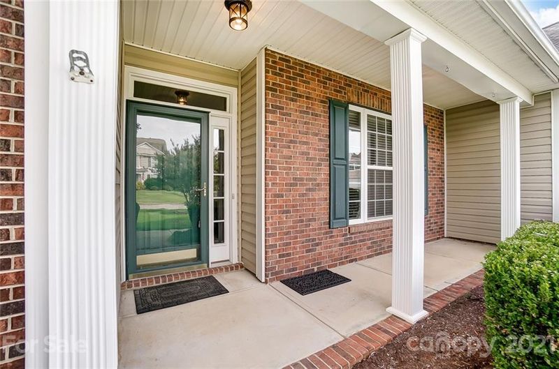 6017 Zinnia Dr, Matthews, NC 28104