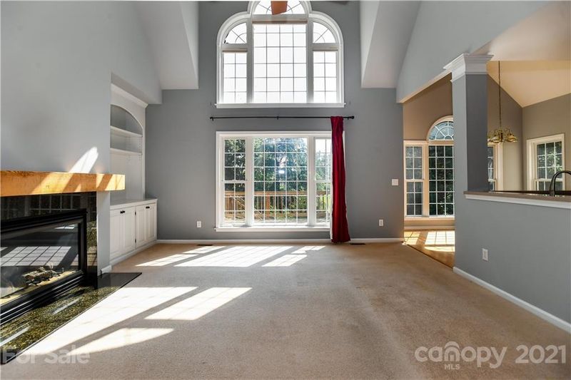 11216 Stony Path Dr, Charlotte, NC 28214