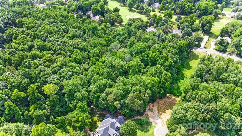 937 Martingale Ln, Davidson, NC 28036