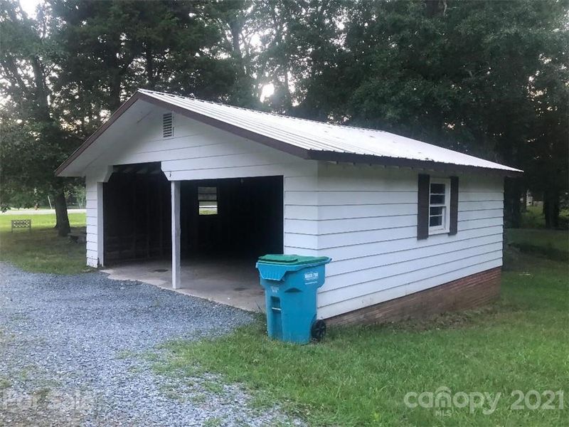 4314 Weddington Rd, Monroe, NC 28110