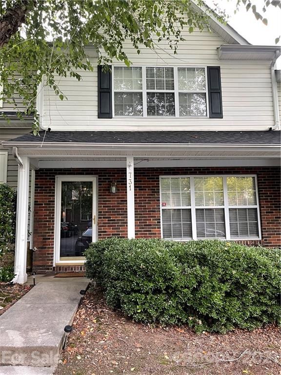 731 Mountainwater Dr #902, Charlotte, NC 28262