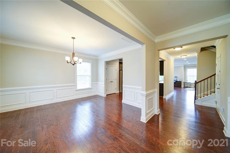 1050 Dina Dr, Fort Mill, SC 29708