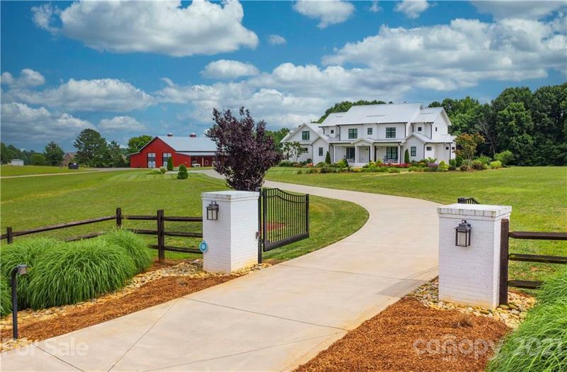 10573 Archer Rd, Davidson, NC 28036