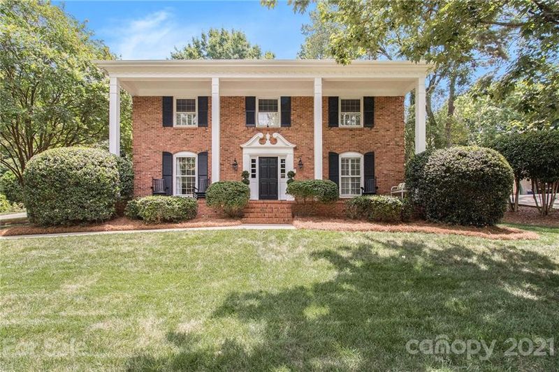 3931 Braxton Dr, Charlotte, NC 28226
