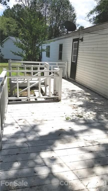 7137 Sifford Rd, Stanley, NC 28164