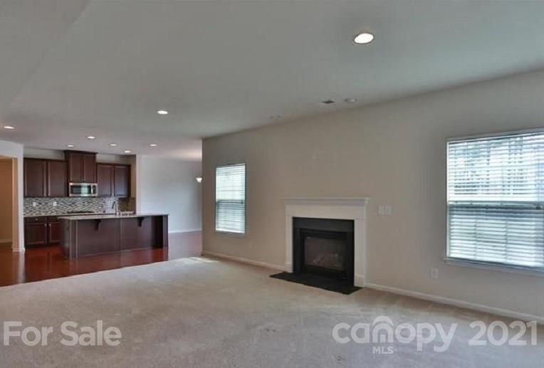 2173 Stone Pile Dr, Concord, NC 28025