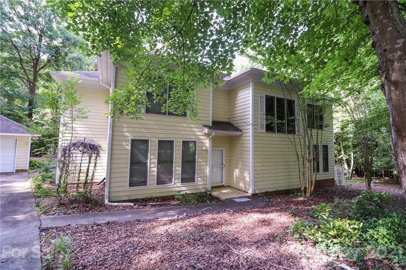 1735 Lake Lee Dr, Monroe, NC 28112