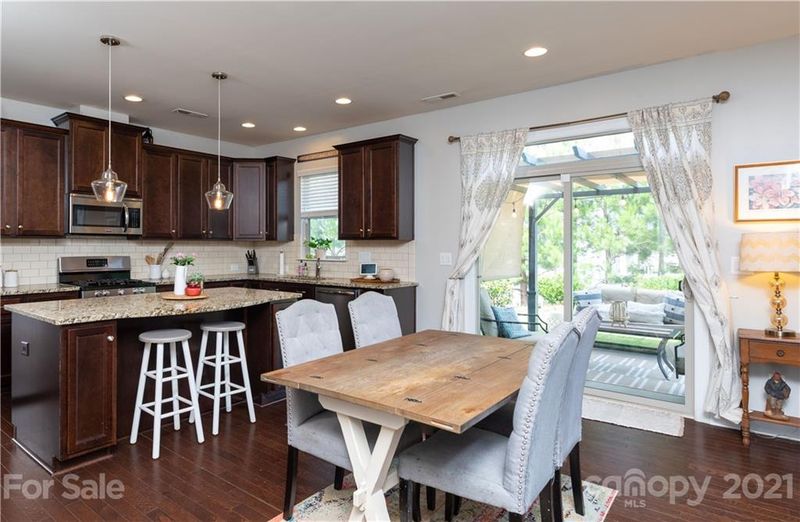 1041 Pennington Dr, Lancaster, SC 29720