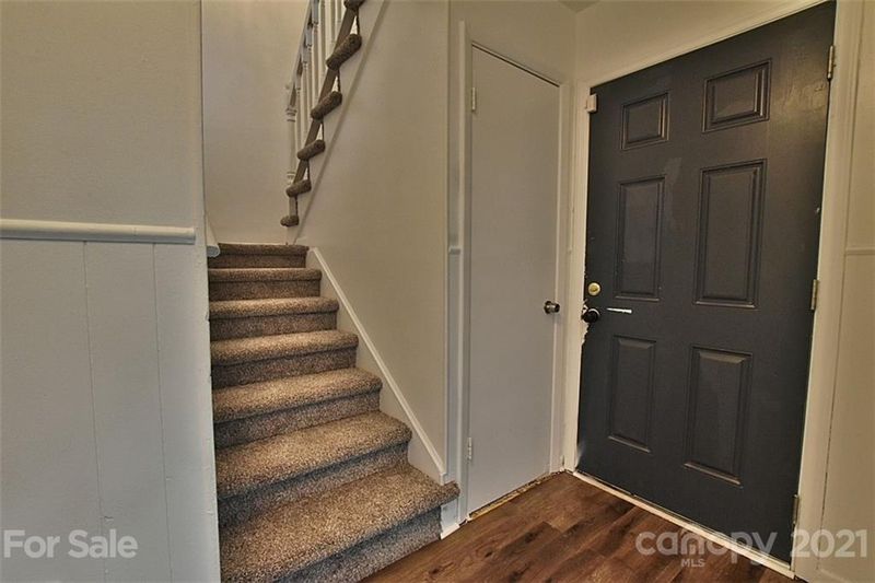 143 Sleepy Hl, Charlotte, NC 28217