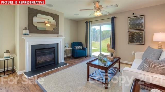 1561 Lilly Springs Pl #461, Dallas, NC 28034