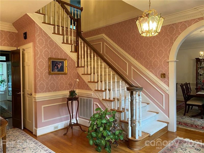4508 Pineland Pl, Charlotte, NC 28277