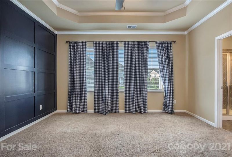 1317 Middlecrest Dr, Concord, NC 28027