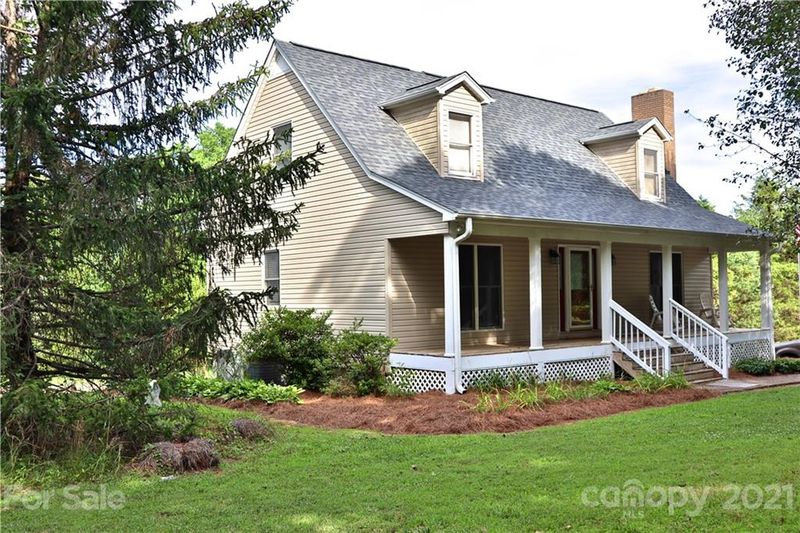 860 Idlewood Rd, Clover, SC 29710