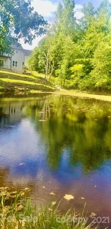 300 Setter Ct, Concord, NC 28025