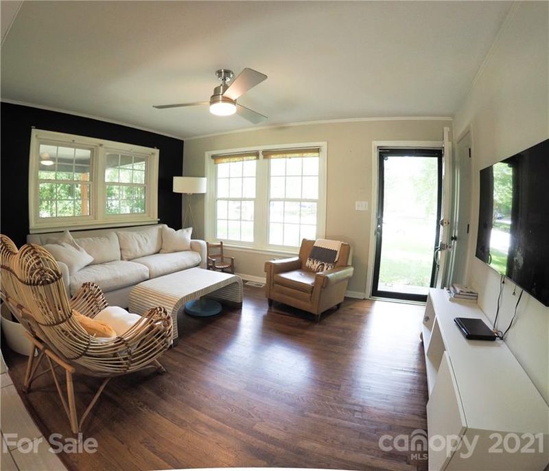 6015 Florence Ave, Charlotte, NC 28212