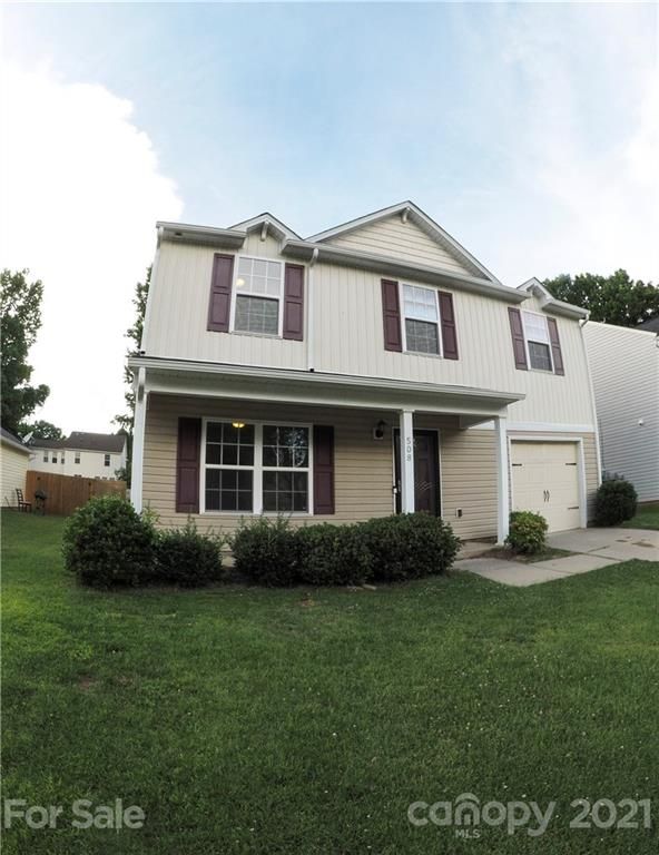 508 Stillgreen Ln, Charlotte, NC 28214