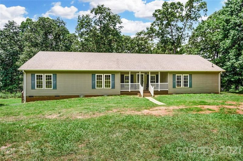 1416 Turner Dr, Gastonia, NC 28052