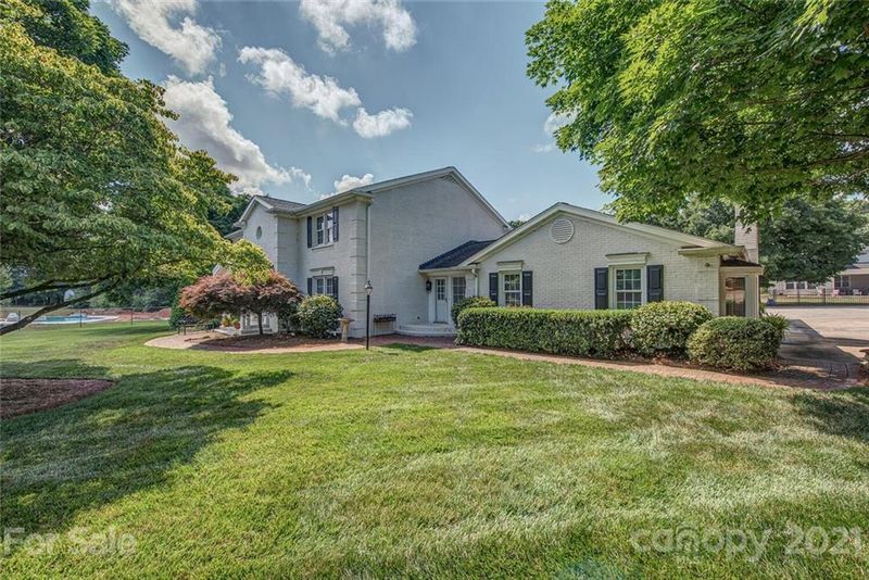 100 Wynnchester Rd, Gastonia, NC 28056