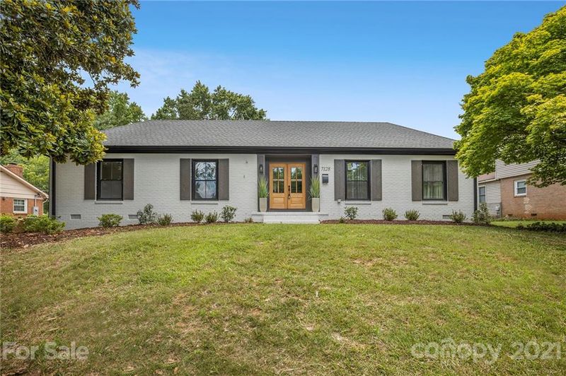 7128 Mapleridge Dr, Charlotte, NC 28210