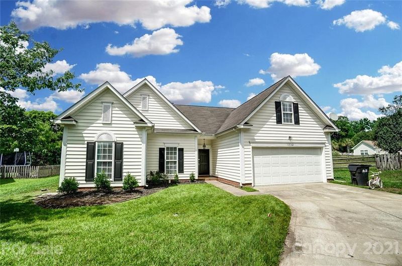 12112 Old Willow Rd, Charlotte, NC 28269