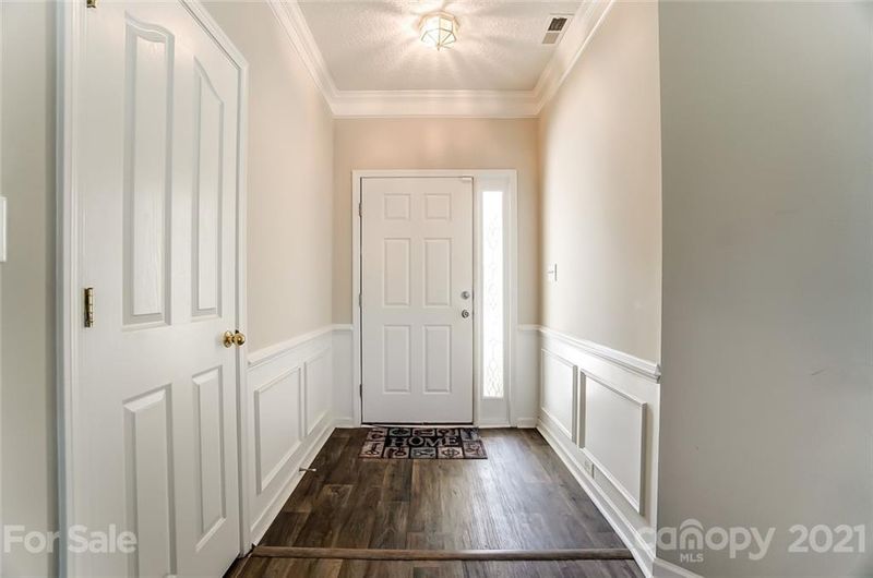 12112 Old Willow Rd, Charlotte, NC 28269
