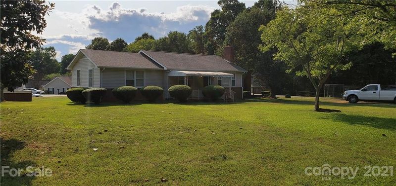 5817 Old Plank Rd, Charlotte, NC 28216