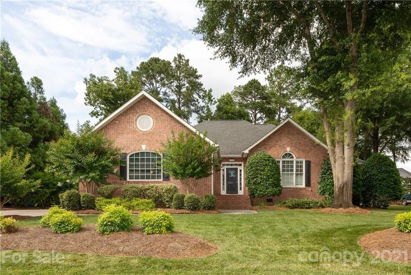 1602 Summit View Dr, Rock Hill, SC 29732