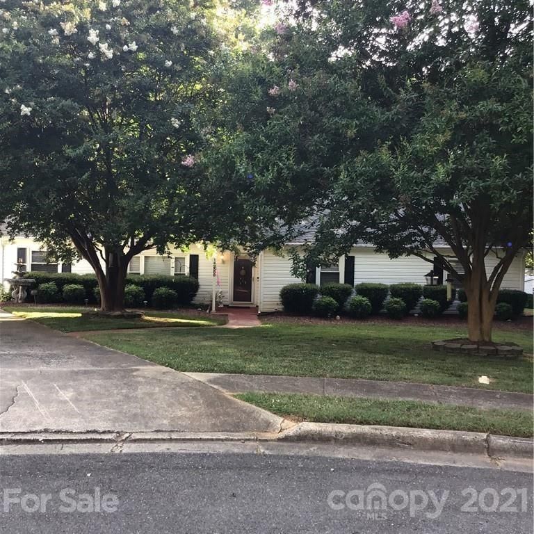 2300 Shady Pine Ct, Gastonia, NC 28054