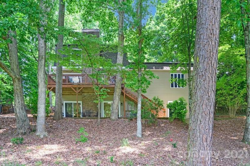 16002 Molokai Dr, Tega Cay, SC 29708