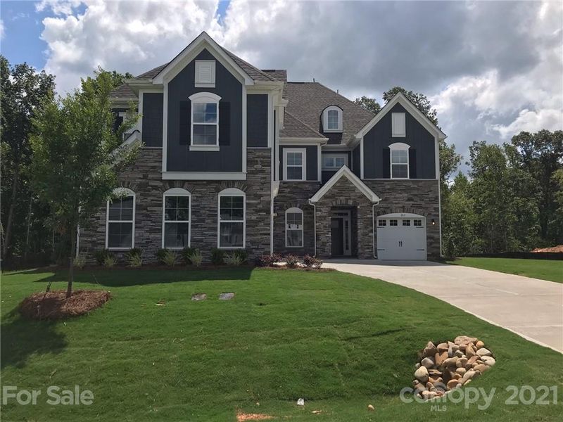 265 Bouchard Dr, Waxhaw, NC 28173