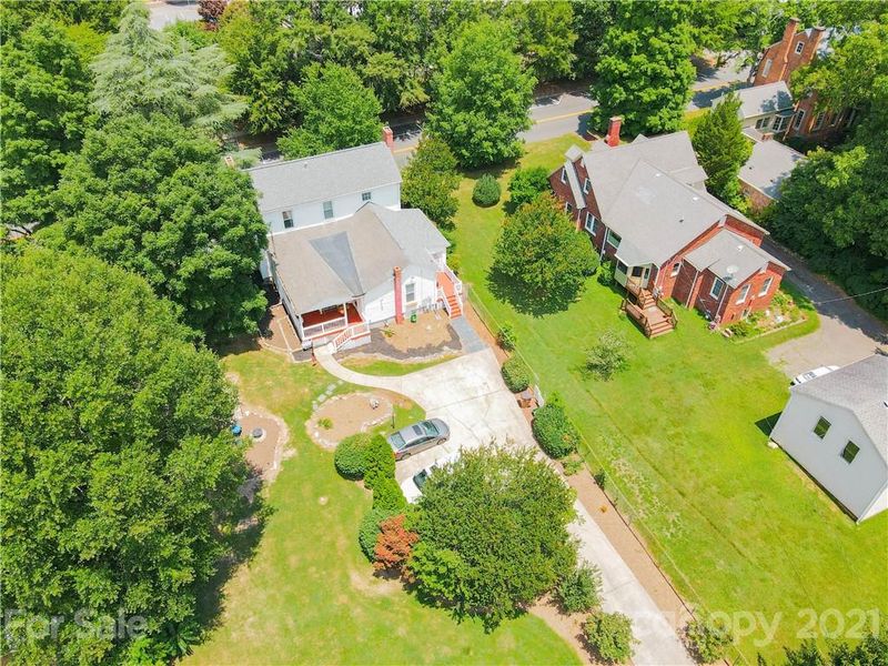 315 W Main St, Lincolnton, NC 28092