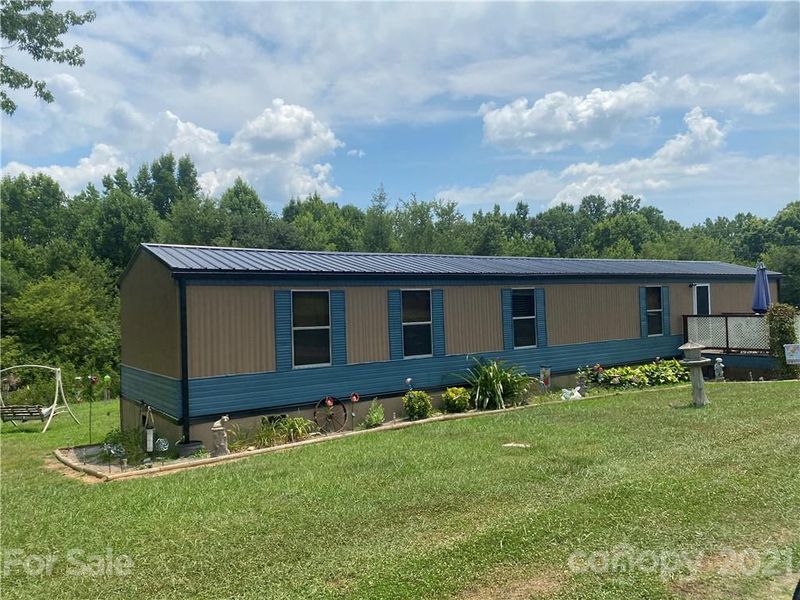 2125 Puetts Chapel Rd, Bessemer City, NC 28016