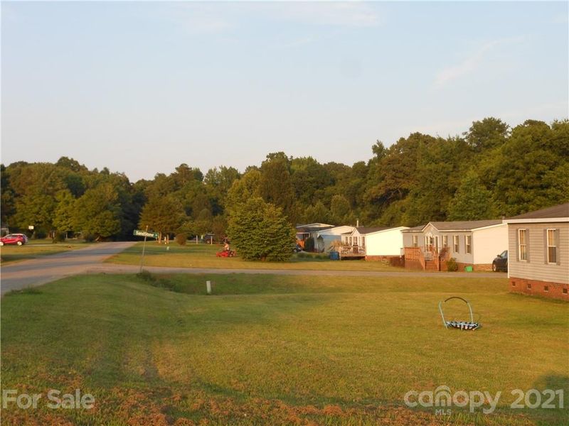 9748 Knightbridge Dr, Concord, NC 28025
