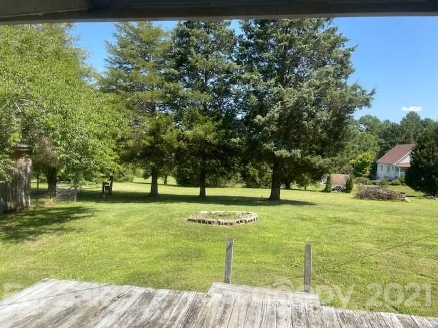 9111 Kluttz Rd, Rockwell, NC 28138