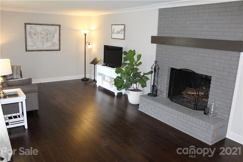 2665 Woodcrest Dr, Concord, NC 28027