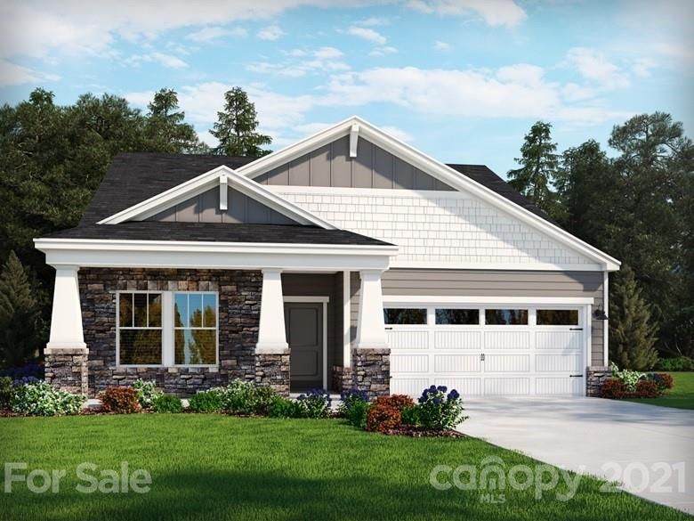 9269 Dunwich Dr, Gastonia, NC 28056