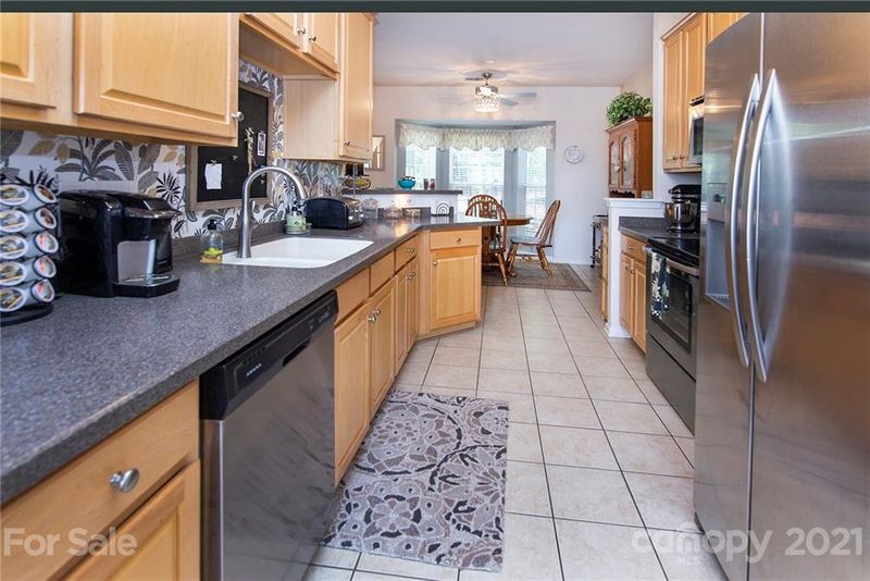 19552 Makayla Ln, Cornelius, NC 28031