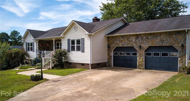 252 Robert Keever Rd, Stanley, NC 28164