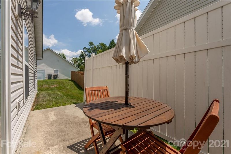 2003 Duke Adam St, Kannapolis, NC 28083