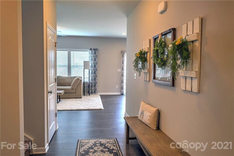 4133 Woolcott Ave, Charlotte, NC 28213