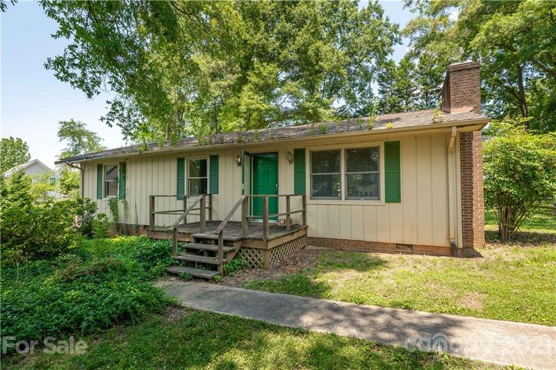 515 Spring St, Davidson, NC 28036