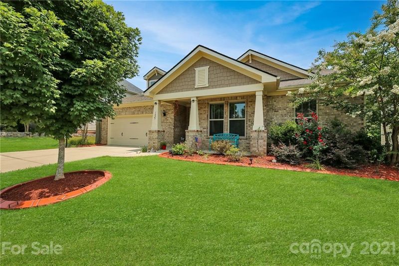 1427 Cilantro Ct, Tega Cay, SC 29708