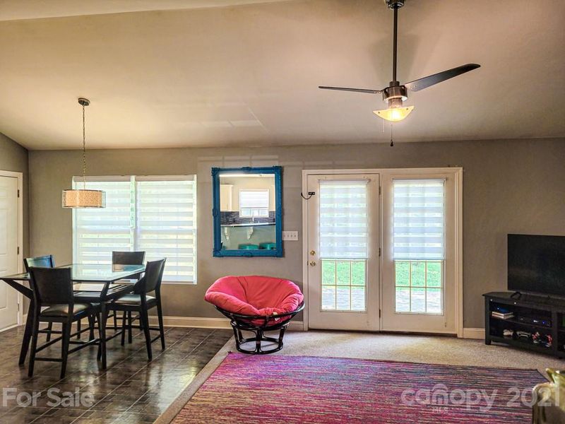 2654 Eagle Dr, Lincolnton, NC 28092