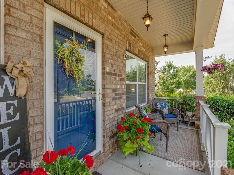 2065 Blue Iris Dr, Matthews, NC 28104