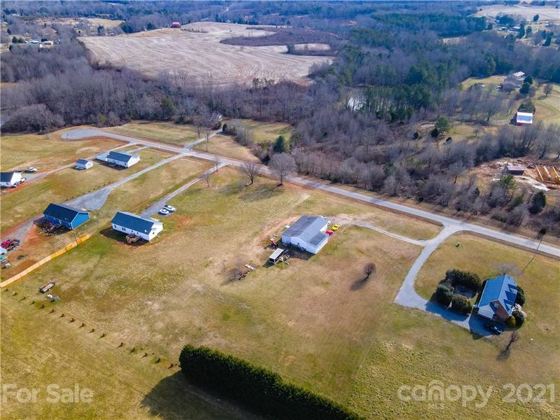 6100 Pointe West Ln, Vale, NC 28168