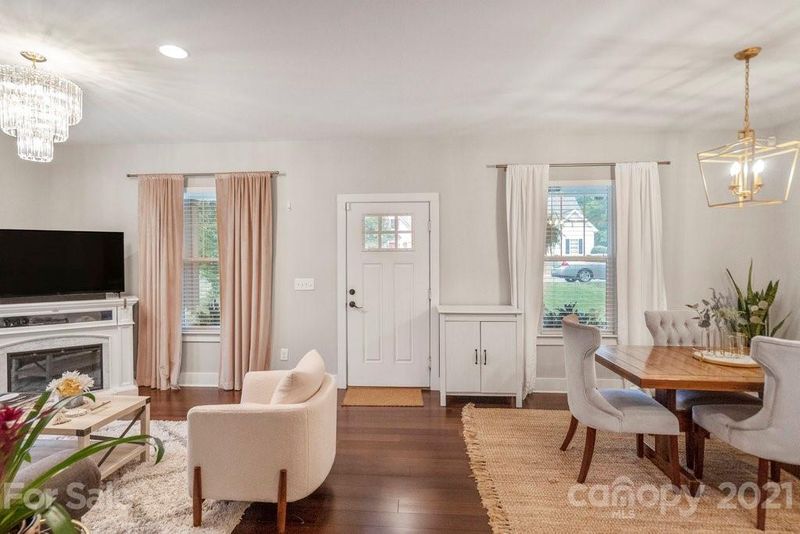 1717 Dallas Ave, Charlotte, NC 28205
