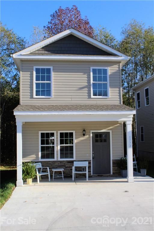 1082 20th St NE, Hickory, NC 28601