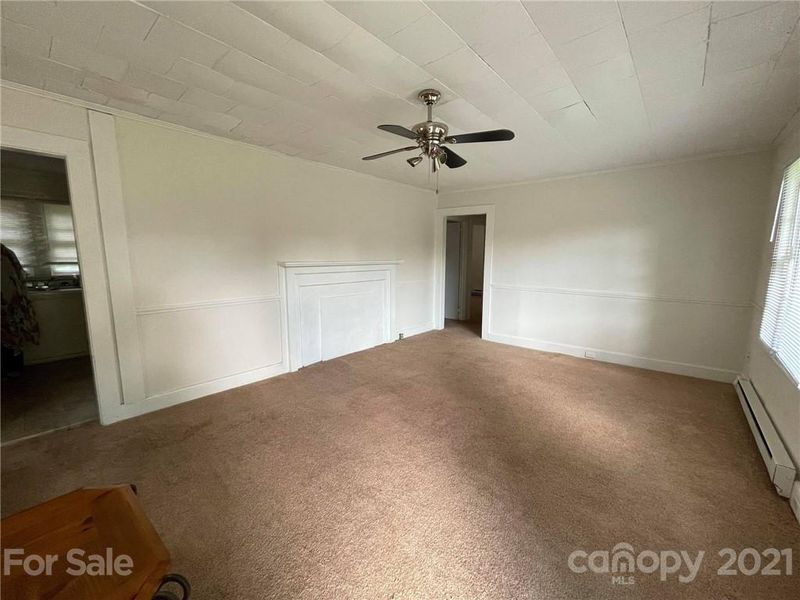 325 Collingswood Dr, Concord, NC 28027