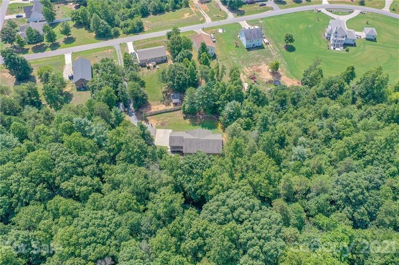 178 Winding Cedar Dr, Statesville, NC 28677