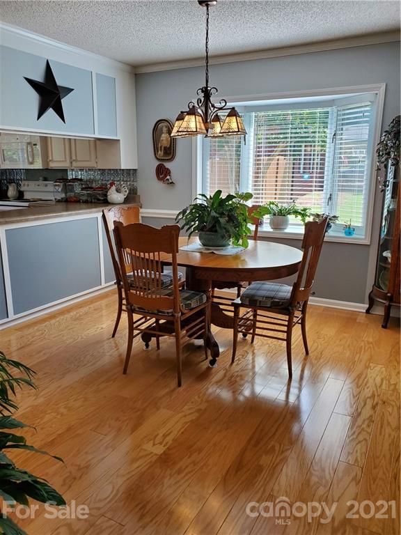 808 Jet St, Kannapolis, NC 28081